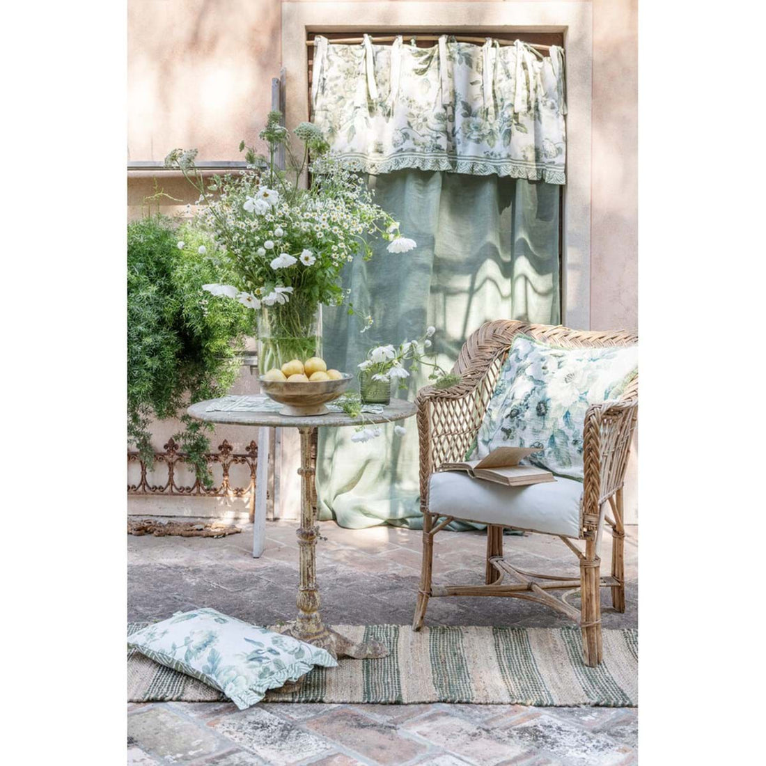 Cuscino Rettangolare Stampato con Gala BLANC MARICLO' - L'Erborista