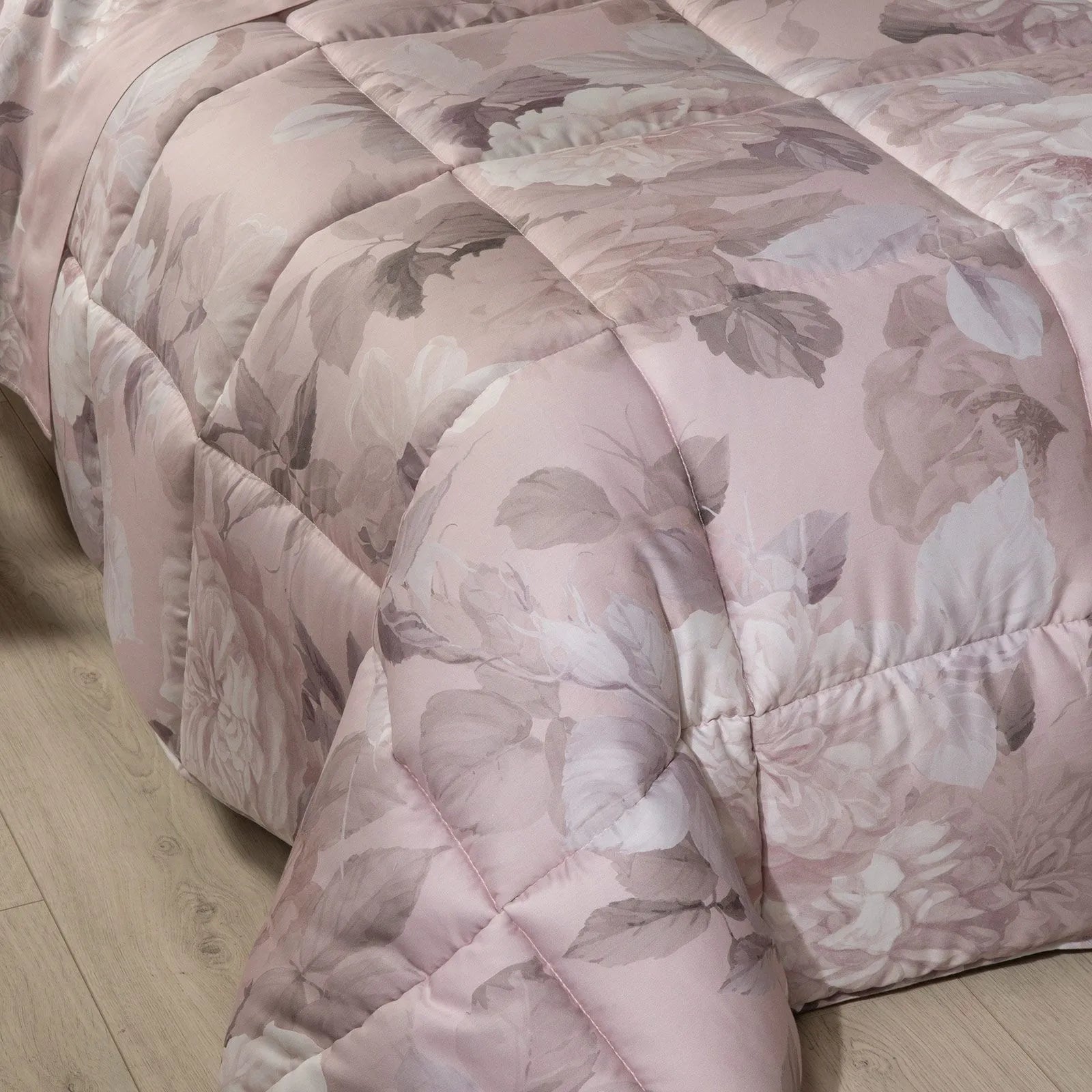 Trapunta Invernale in Piumino d'Oca in Raso di Cotone matrimoniale CALEFFI - Rosa Alba Cipria