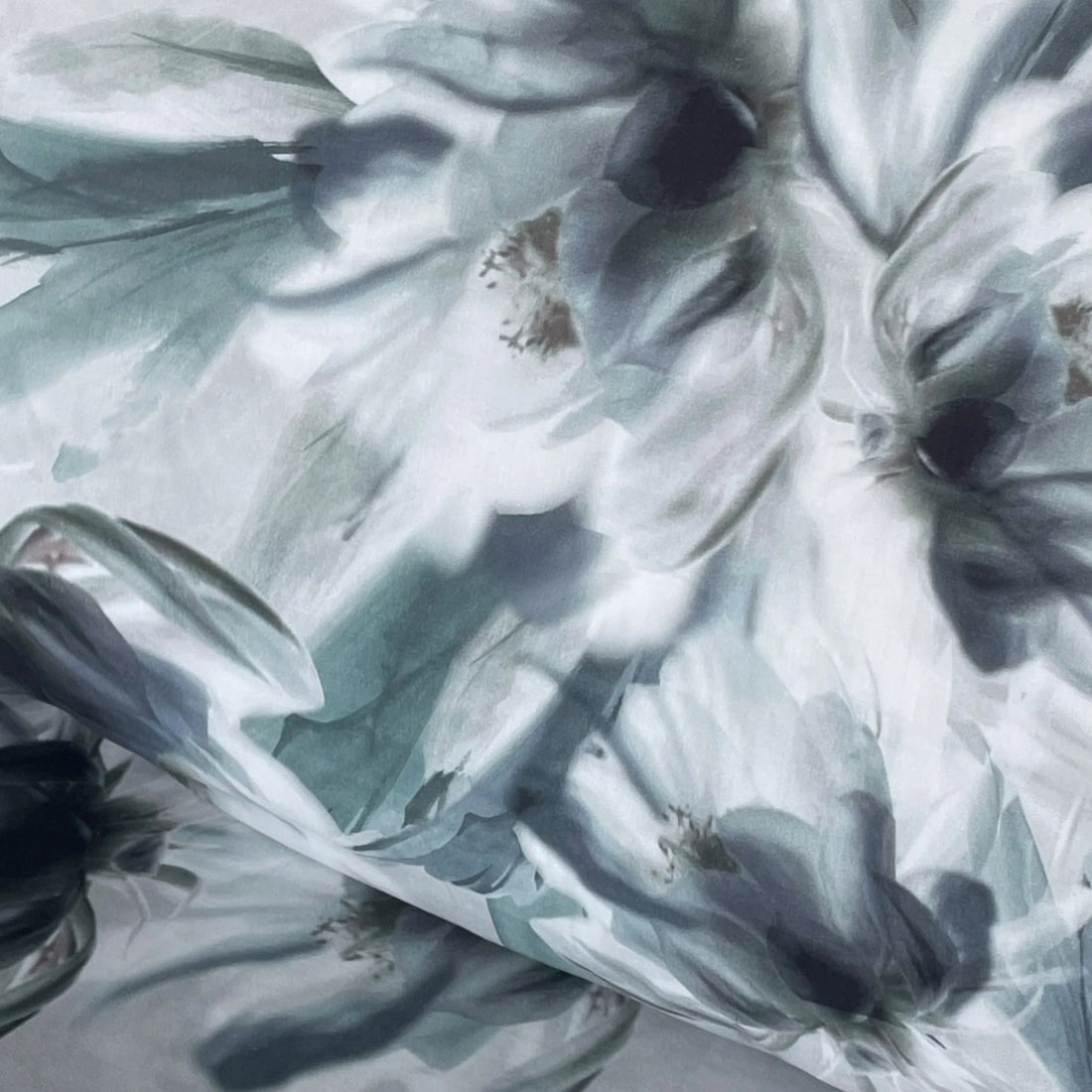 Completo Lenzuola Copriletto Matrimoniale MIRABELLO Emporium - Lago d'Argento Azzurro