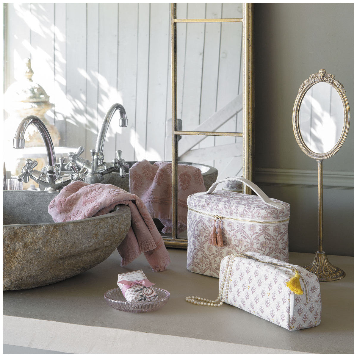 Beauty Case con Cerniera MATHILDE M. - Entelacs Fleuri