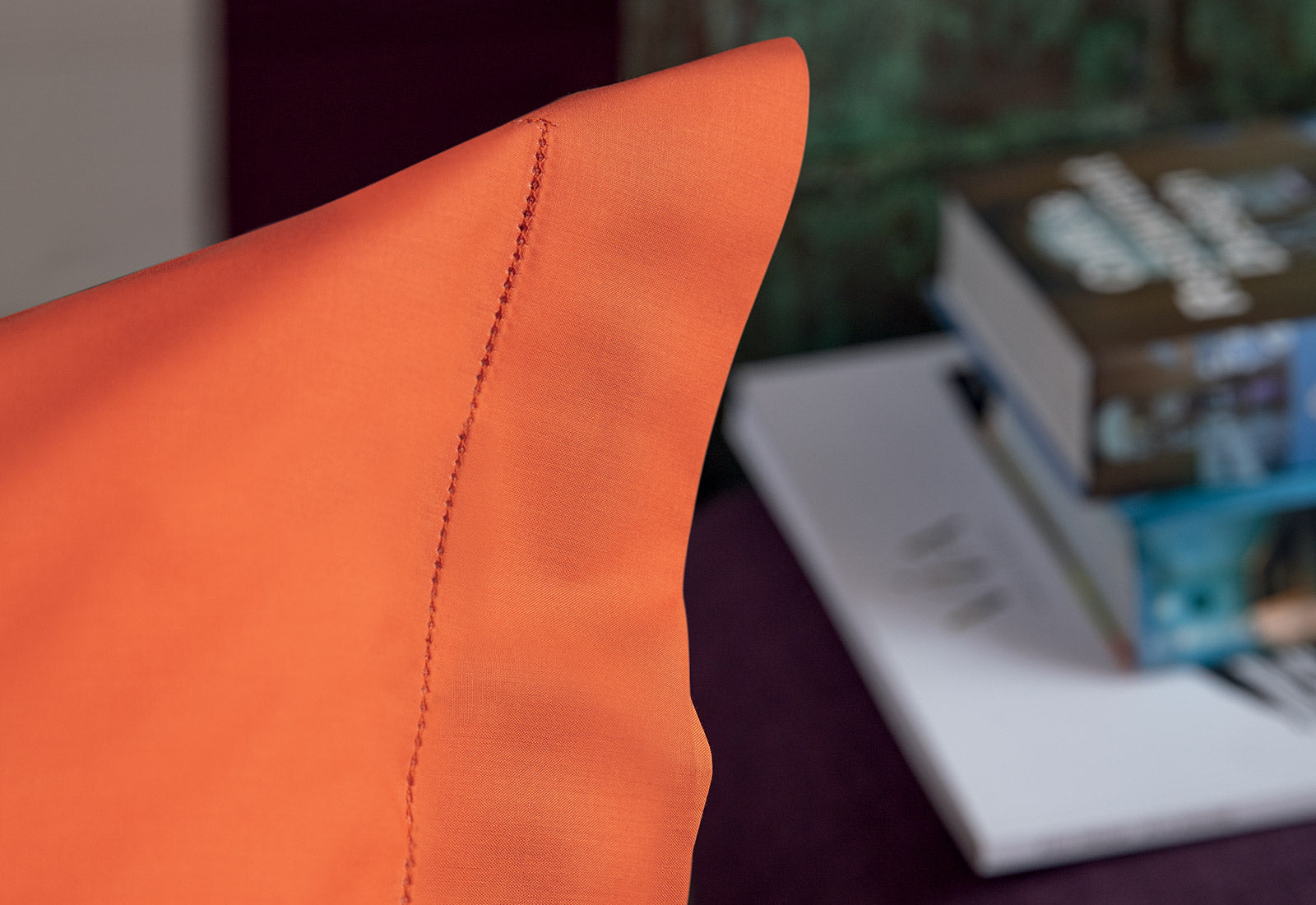 BOSSI Pair of Pillowcases with Three Shuttlecocks and Hemstitch - Bossicolor