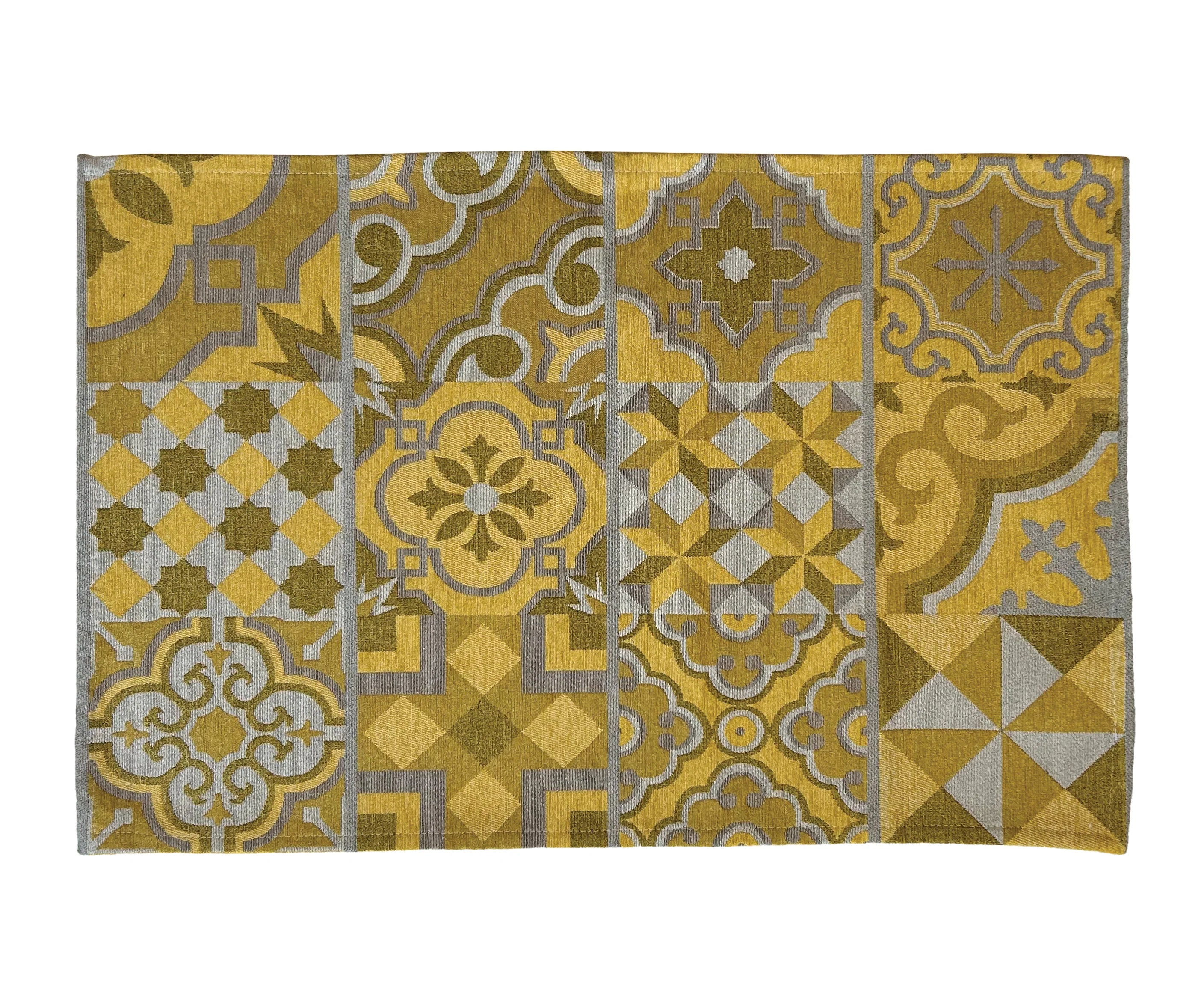 Handcrafted non-slip furnishing carpet - Cementine