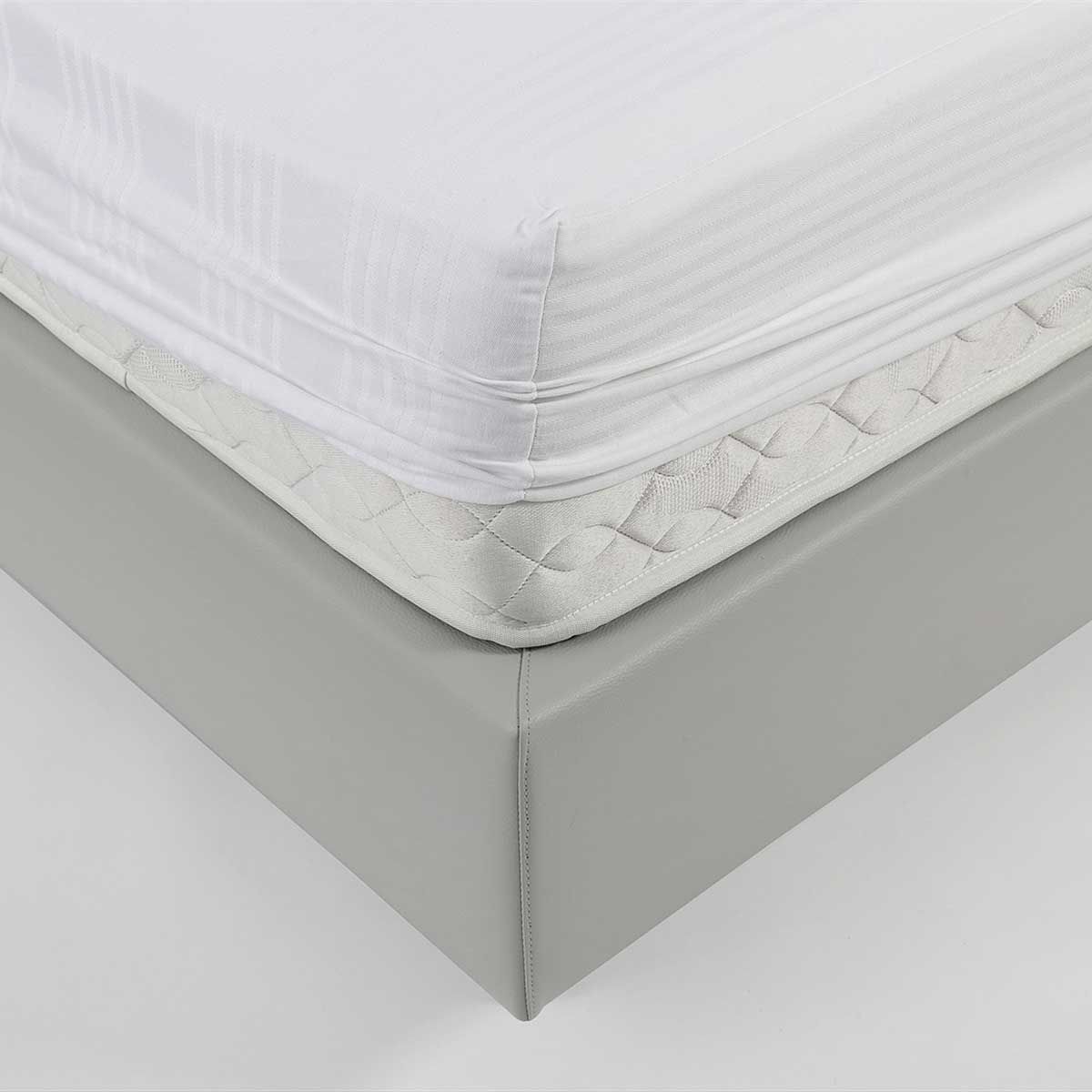 Sanfor Wrapped Cotton Mattress Cover with Corners - Hospital
